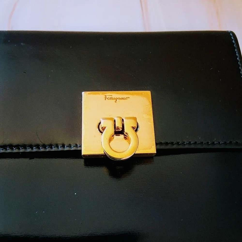 Salvatore Ferragamo authentic salvatore